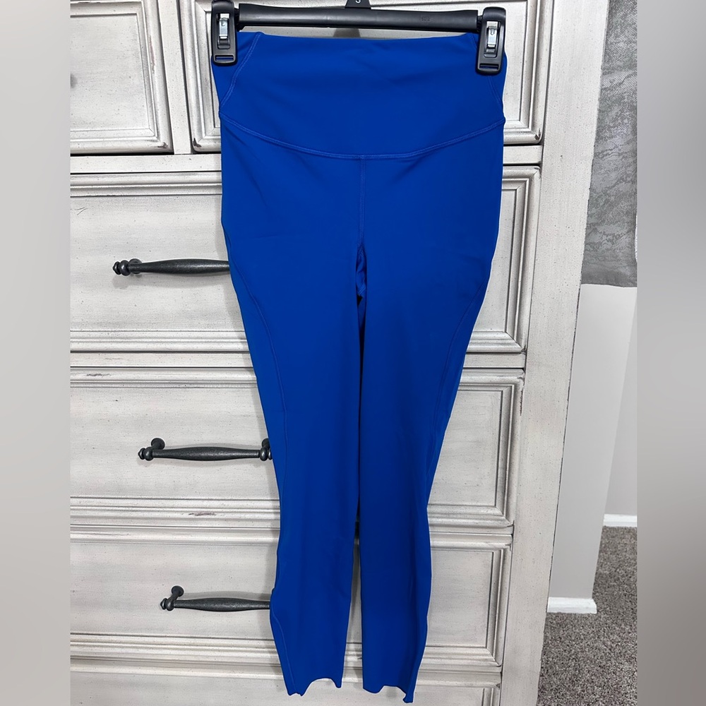 Lululemon Base Pace HR Tight 25” - Picture 6 of 9